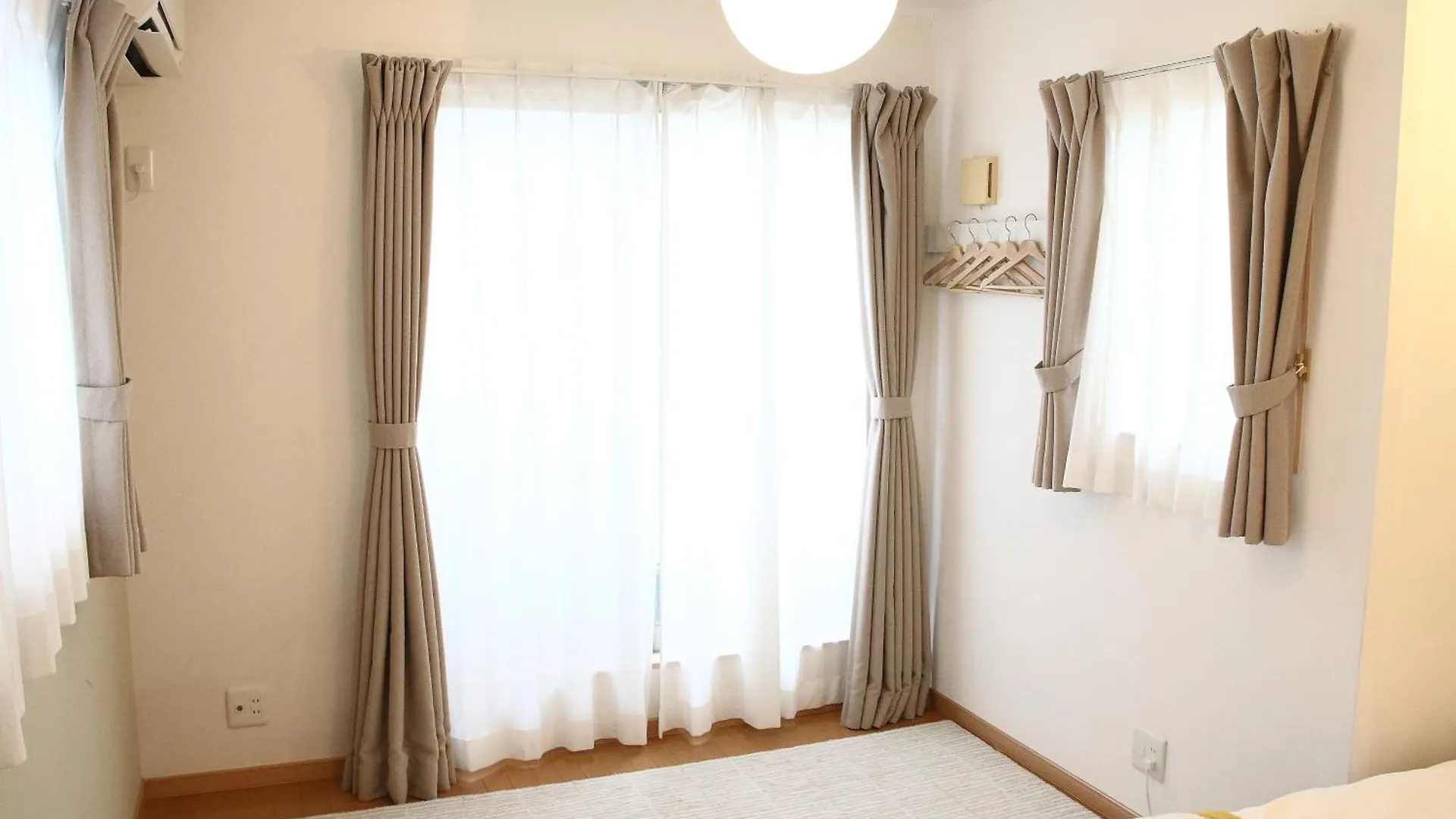別荘 Liaison House Universal Gateway 大阪市
