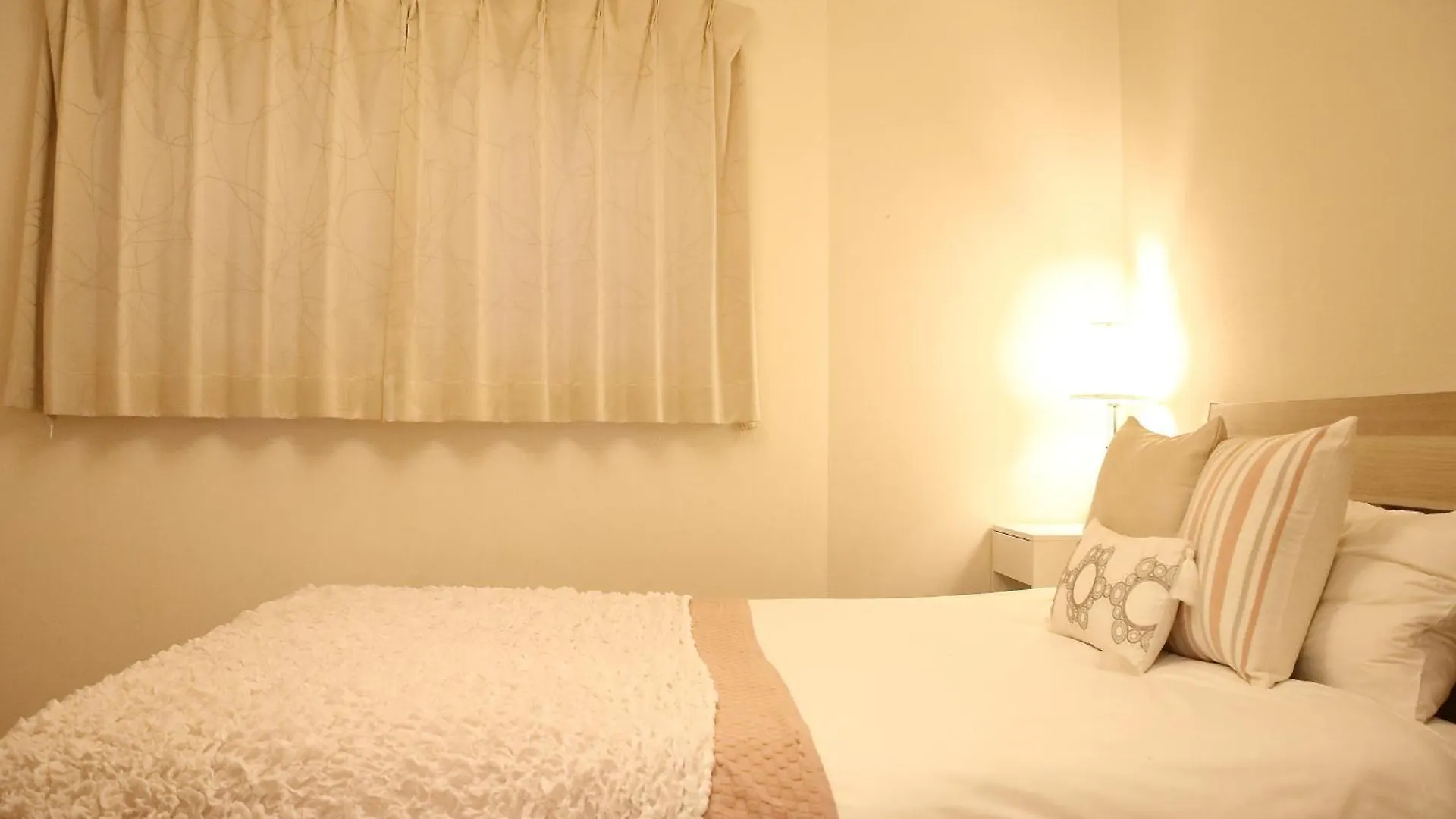 別荘 Liaison House Universal Gateway 大阪市