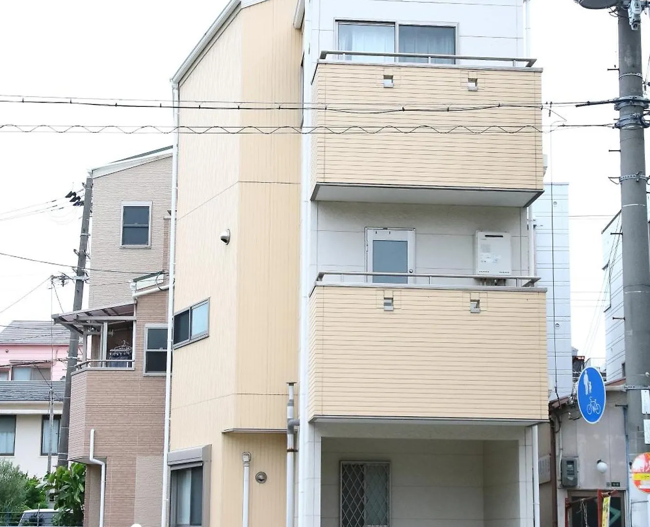 別荘 Liaison House Universal Gateway 大阪市